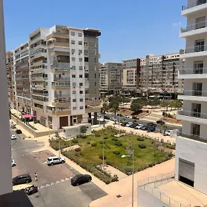  Appartement With Saad